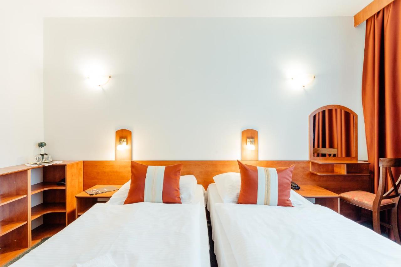 Hotel Sachticka Banska Bystrica Exterior photo